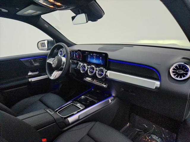 new 2025 Mercedes-Benz GLB 250 car, priced at $49,395