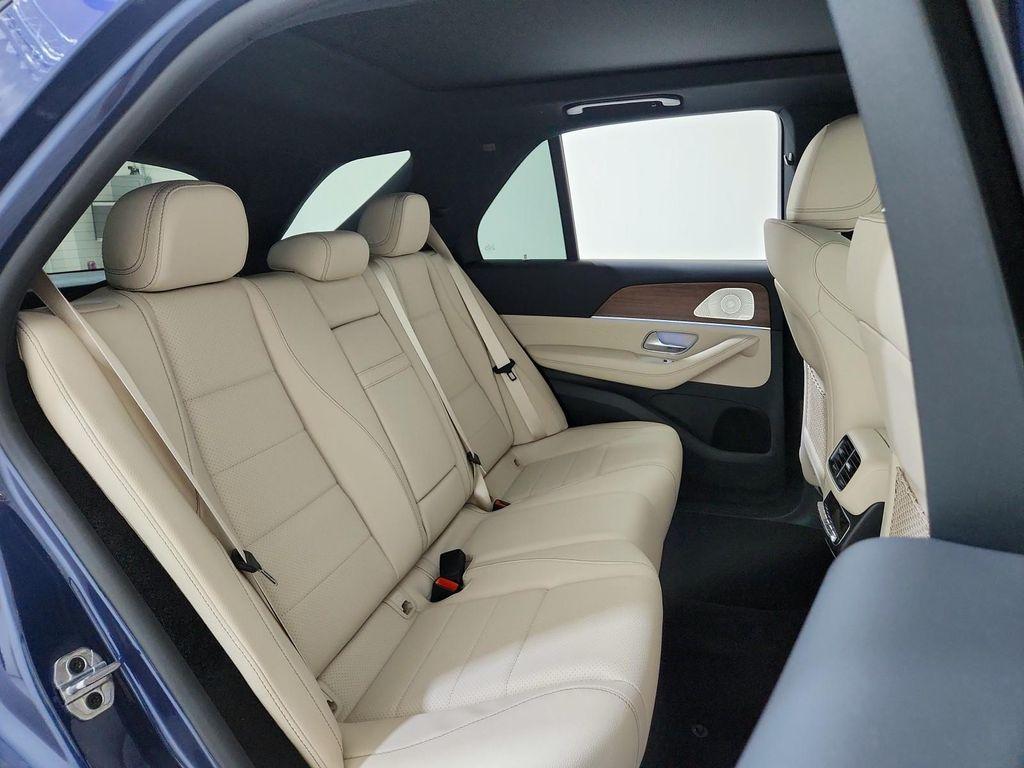 new 2026 Mercedes-Benz GLE 450 car, priced at $79,295