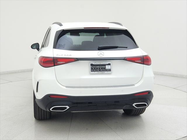 new 2025 Mercedes-Benz GLC 300 car, priced at $58,575