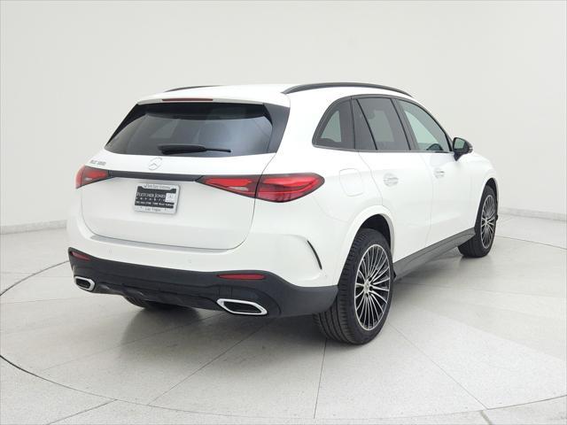 new 2025 Mercedes-Benz GLC 300 car, priced at $58,575