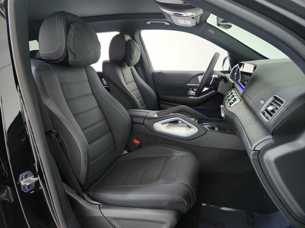 new 2026 Mercedes-Benz GLS 580 car, priced at $123,830