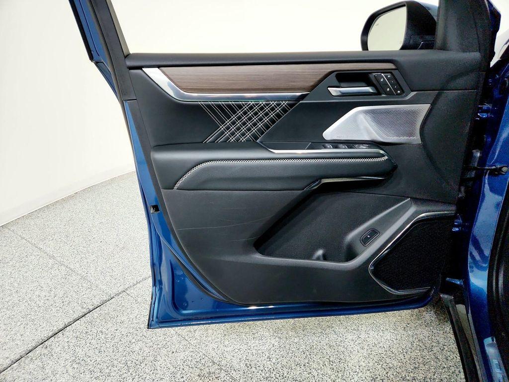 used 2025 GMC Acadia car, priced at $53,994