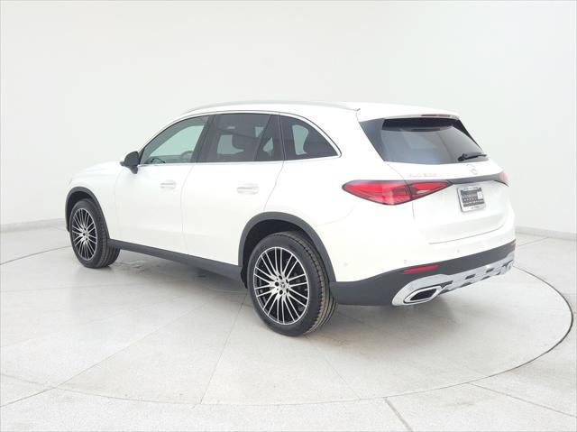 new 2025 Mercedes-Benz GLC 300 car, priced at $54,735