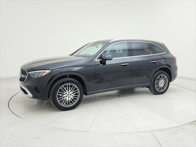 new 2025 Mercedes-Benz GLC 300 car, priced at $52,915