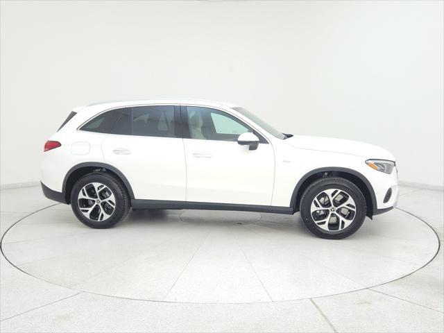new 2025 Mercedes-Benz GLC 350e car, priced at $61,050
