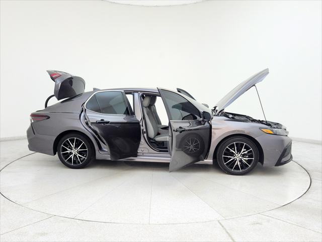 used 2024 Toyota Camry Hybrid car, priced at $30,994