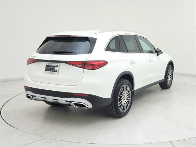 new 2025 Mercedes-Benz GLC 300 car, priced at $53,845