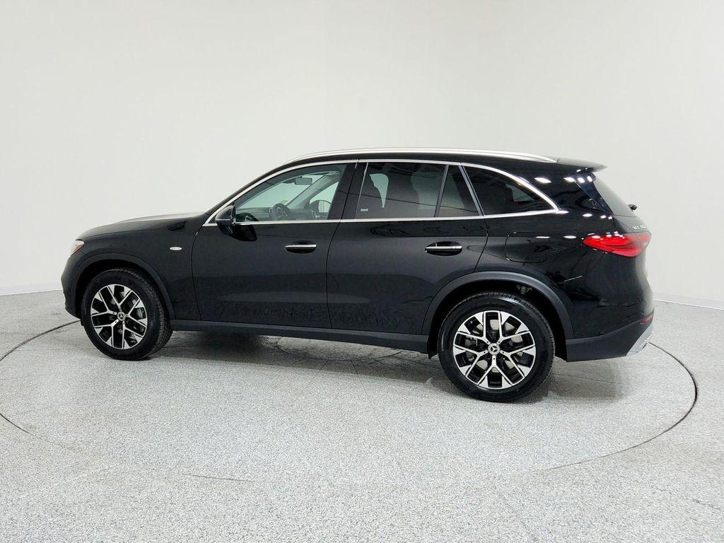 new 2025 Mercedes-Benz GLC 350e car, priced at $63,650