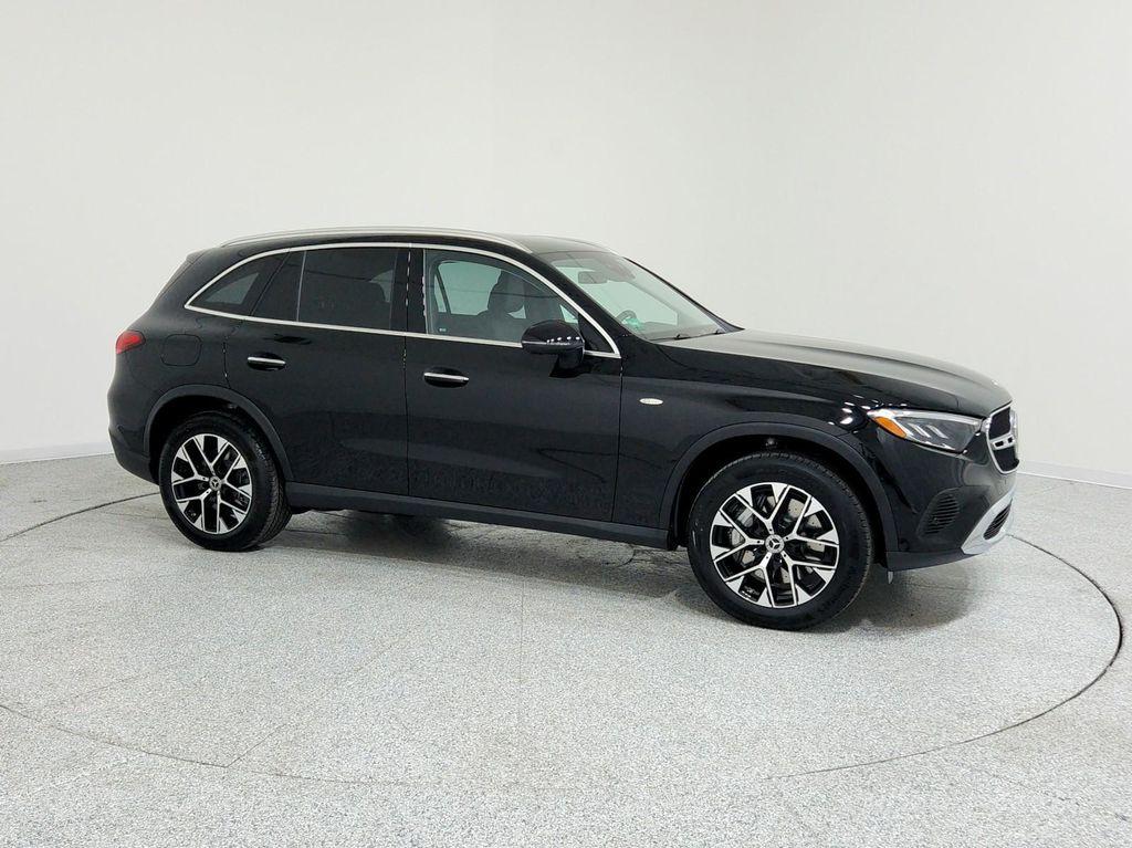 new 2025 Mercedes-Benz GLC 350e car, priced at $63,650