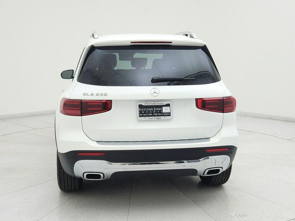 new 2025 Mercedes-Benz GLB 250 car, priced at $47,470