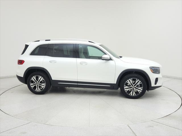 new 2025 Mercedes-Benz GLB 250 car, priced at $47,470
