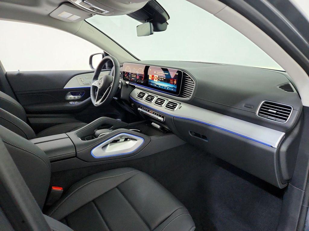 new 2026 Mercedes-Benz GLE 450 car, priced at $91,005