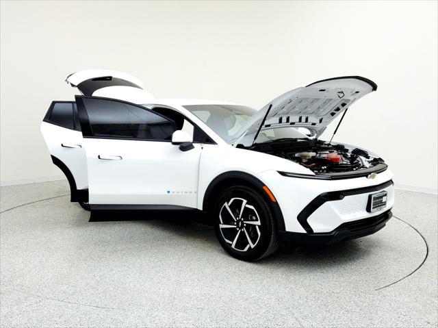 used 2025 Chevrolet Equinox EV car, priced at $29,994