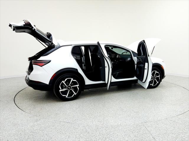 used 2025 Chevrolet Equinox EV car, priced at $29,994