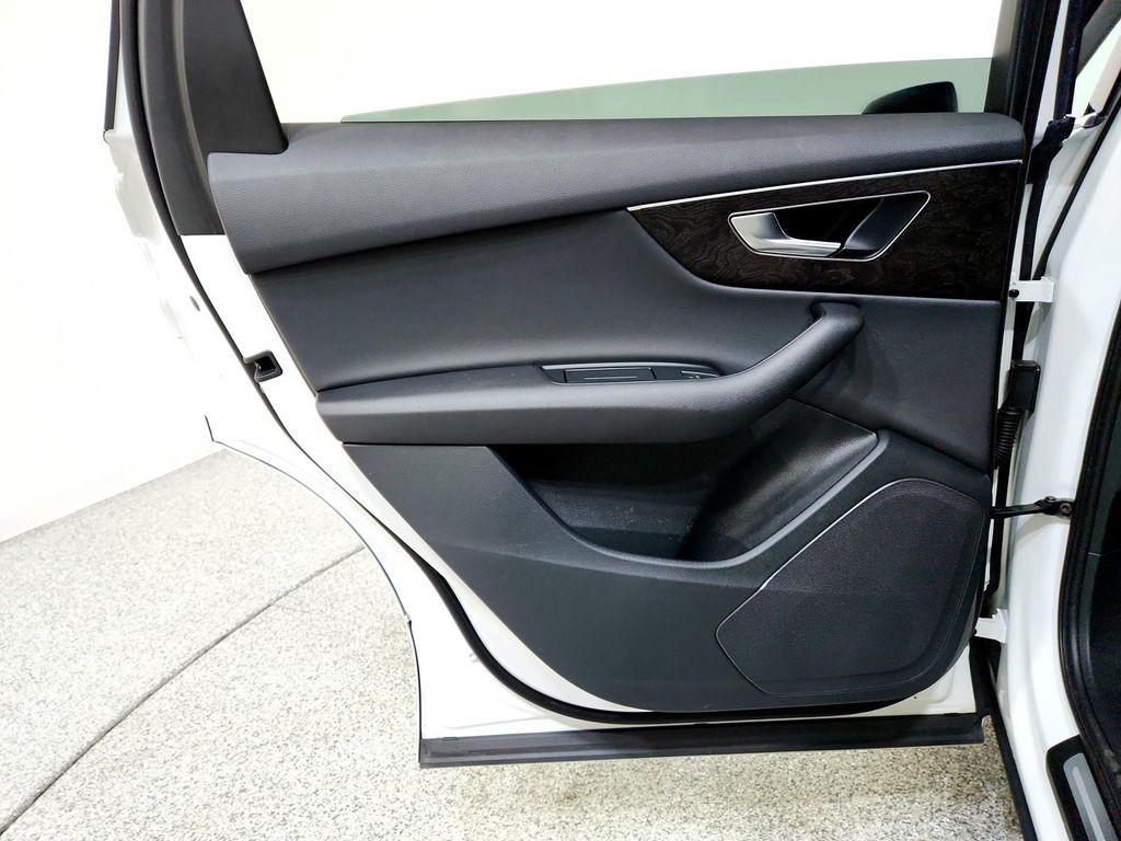 used 2023 Audi Q7 car, priced at $40,994