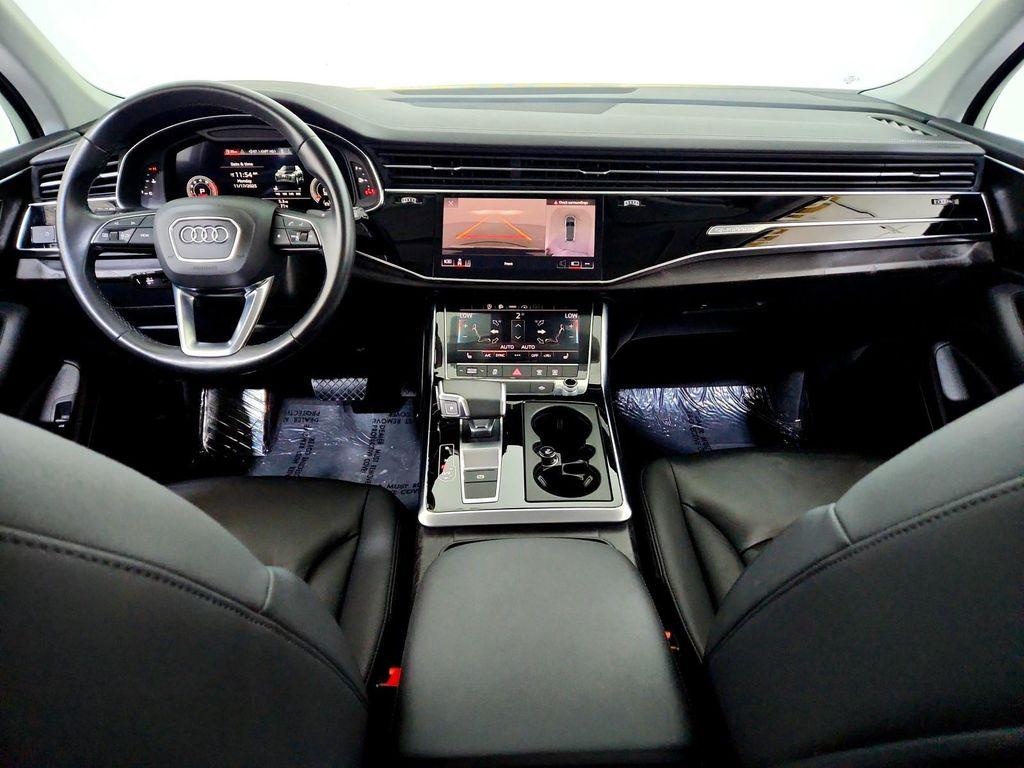 used 2023 Audi Q7 car, priced at $40,994