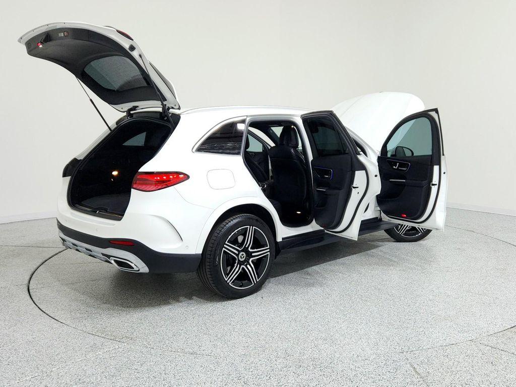 used 2025 Mercedes-Benz GLC 350e car, priced at $59,994