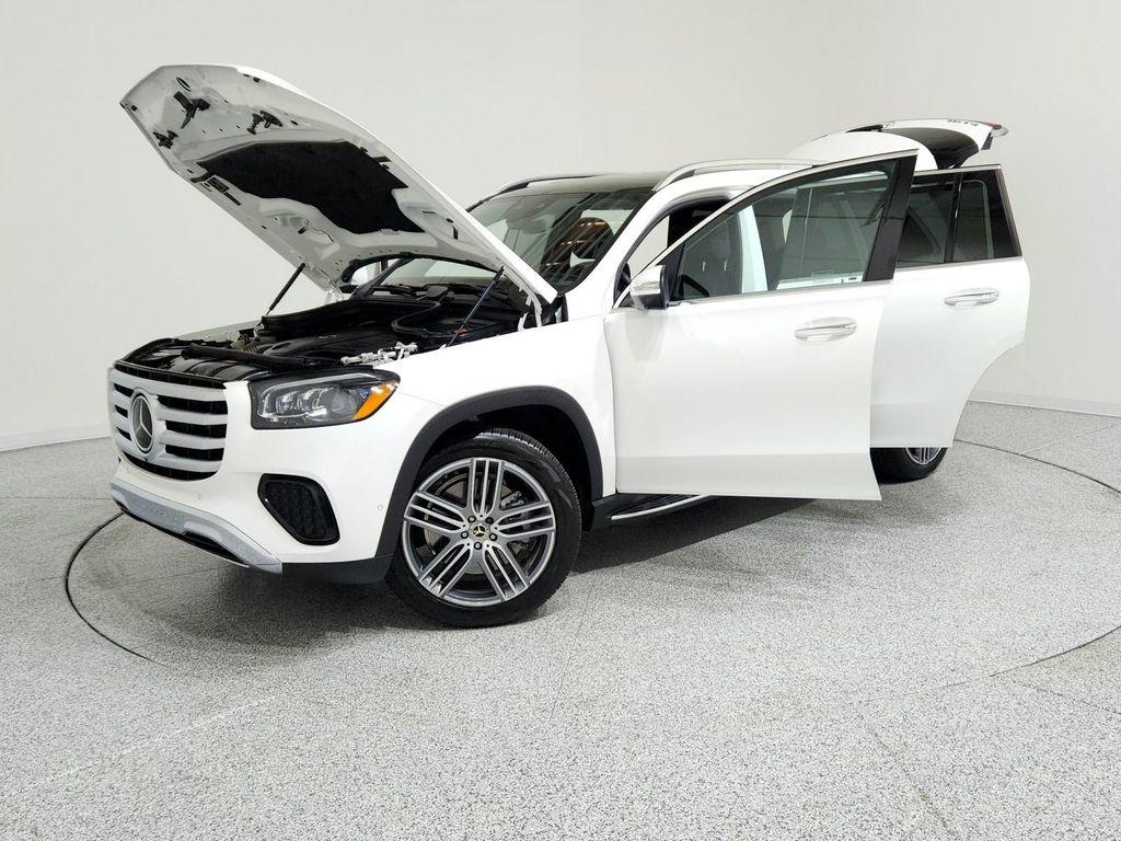 used 2025 Mercedes-Benz GLS 450 car, priced at $93,805