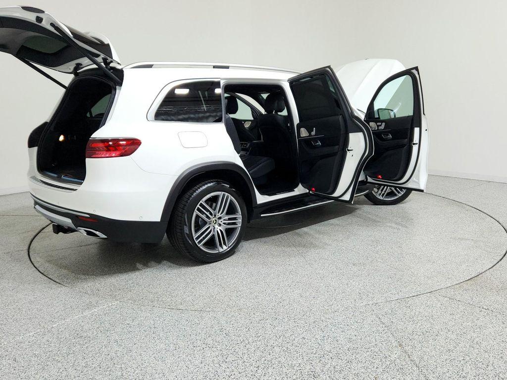 used 2025 Mercedes-Benz GLS 450 car, priced at $93,805