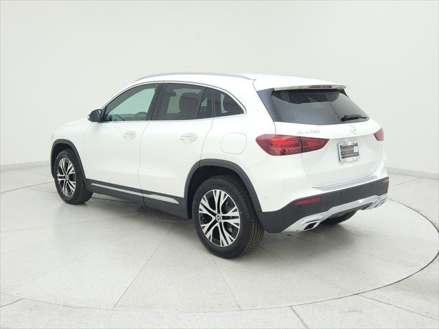 new 2025 Mercedes-Benz GLA 250 car, priced at $49,135