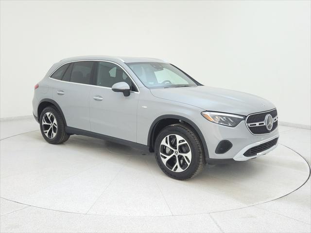 new 2025 Mercedes-Benz GLC 350e car, priced at $67,045