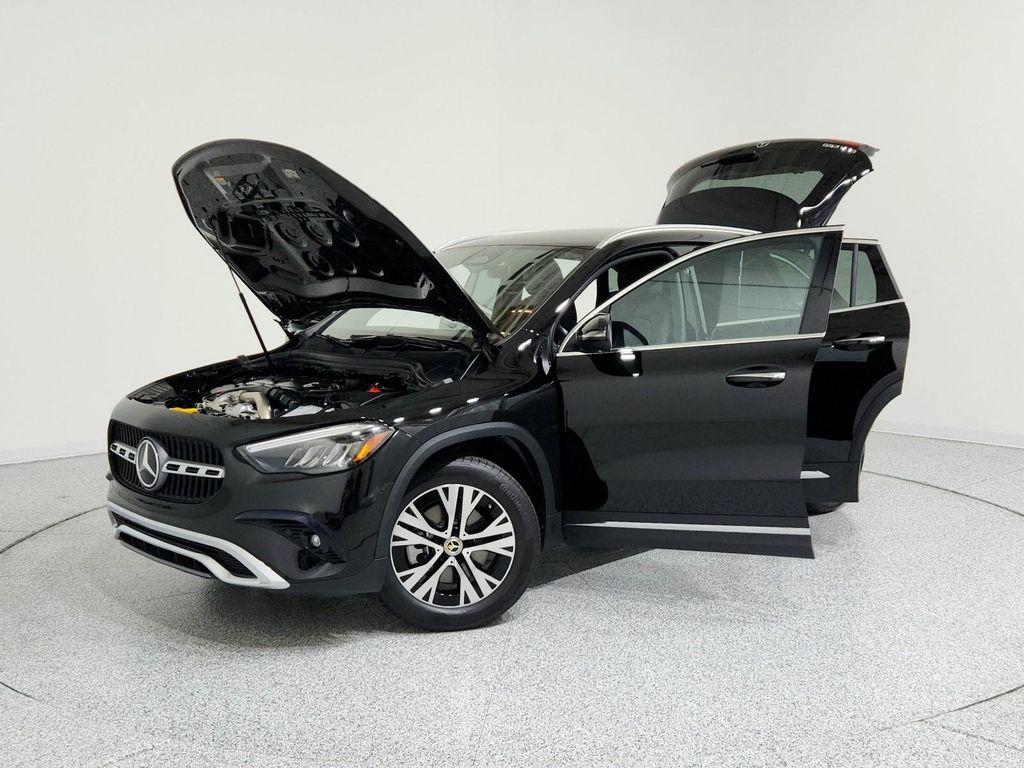 used 2025 Mercedes-Benz GLA 250 car, priced at $44,345