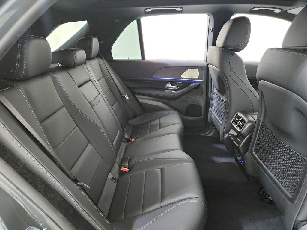 new 2026 Mercedes-Benz GLE 450 car, priced at $79,100