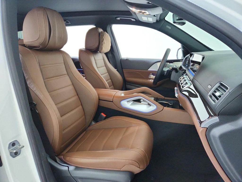 new 2026 Mercedes-Benz GLS 450 car, priced at $98,175