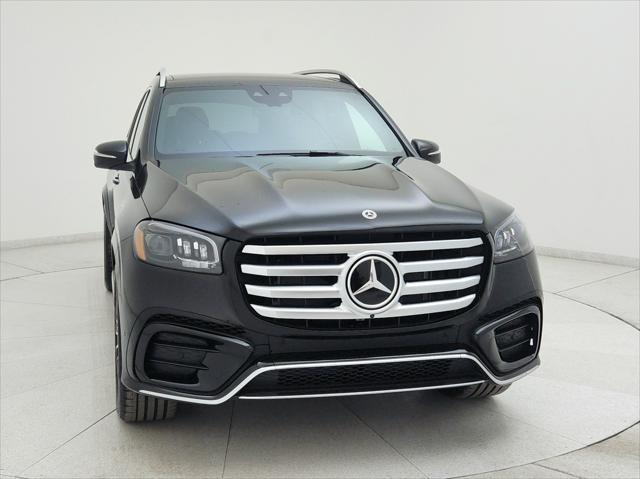 new 2025 Mercedes-Benz GLS 580 car, priced at $119,095