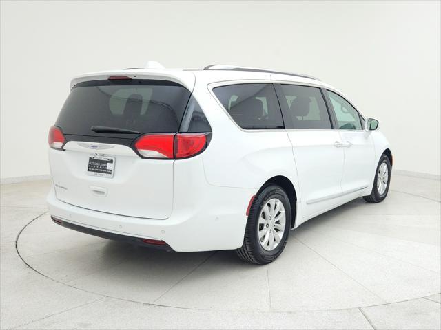 used 2018 Chrysler Pacifica car, priced at $21,524