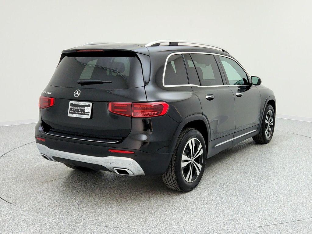 used 2025 Mercedes-Benz GLB 250 car, priced at $43,992
