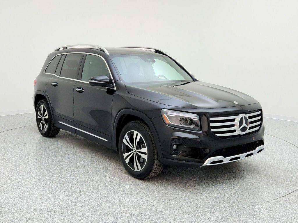 used 2025 Mercedes-Benz GLB 250 car, priced at $43,992