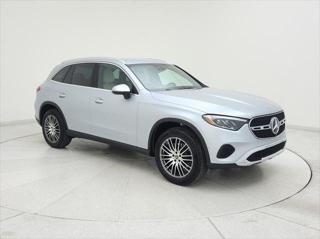 new 2025 Mercedes-Benz GLC 300 car, priced at $52,395