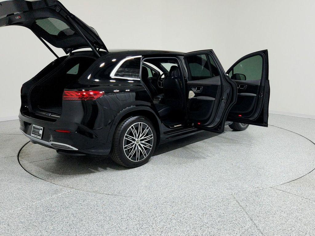 used 2023 Mercedes-Benz EQS 580 car, priced at $57,774
