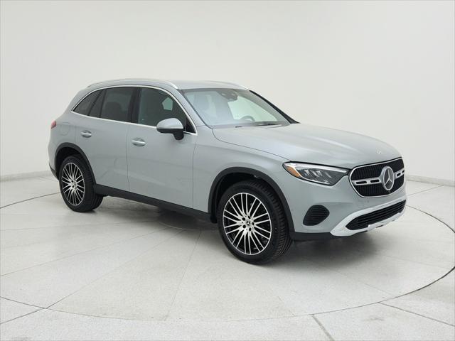new 2025 Mercedes-Benz GLC 300 car, priced at $59,265