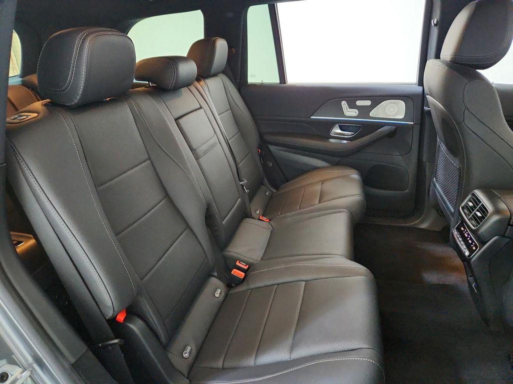 new 2025 Mercedes-Benz GLS 450 car, priced at $94,555