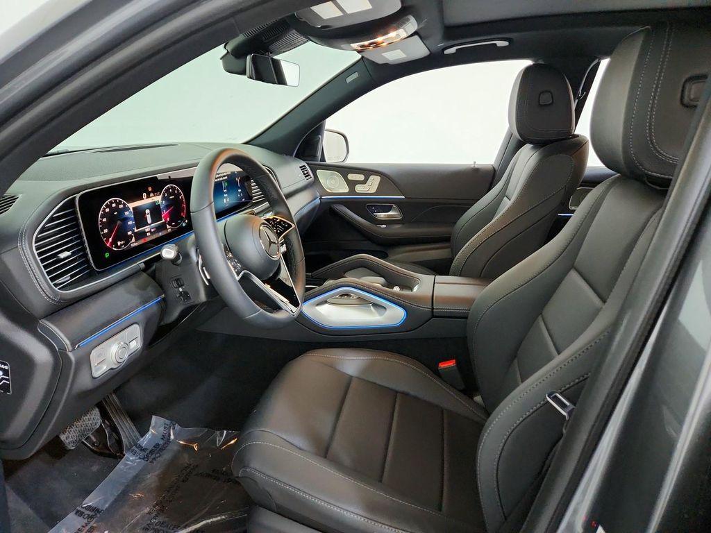 new 2025 Mercedes-Benz GLS 450 car, priced at $94,555