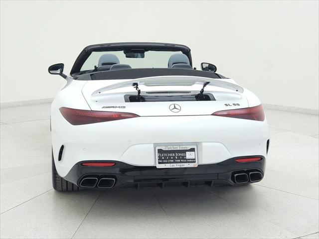 new 2025 Mercedes-Benz AMG SL 55 car, priced at $156,495