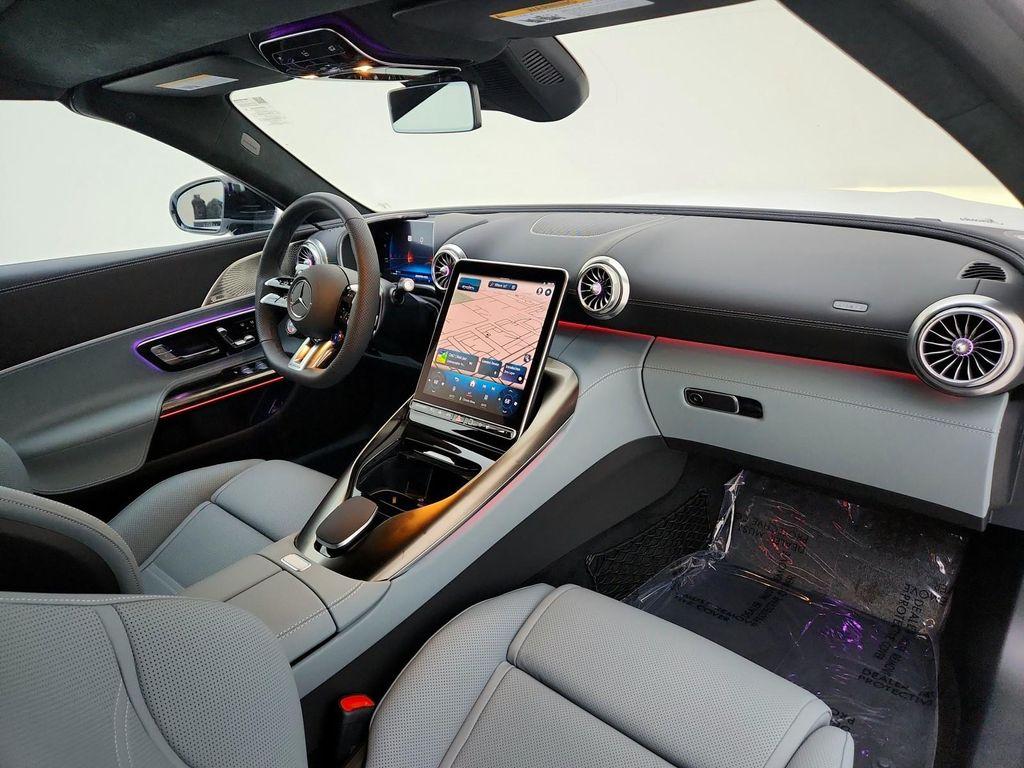 new 2025 Mercedes-Benz AMG SL 55 car, priced at $156,495