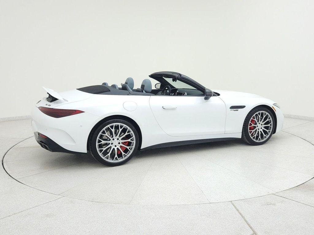 new 2025 Mercedes-Benz AMG SL 55 car, priced at $156,495