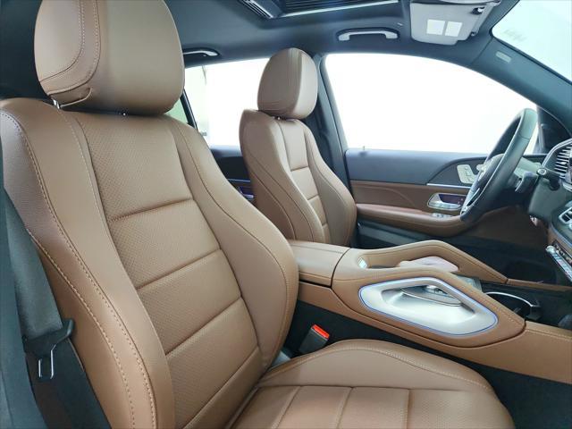 used 2025 Mercedes-Benz GLE 450e car, priced at $69,994