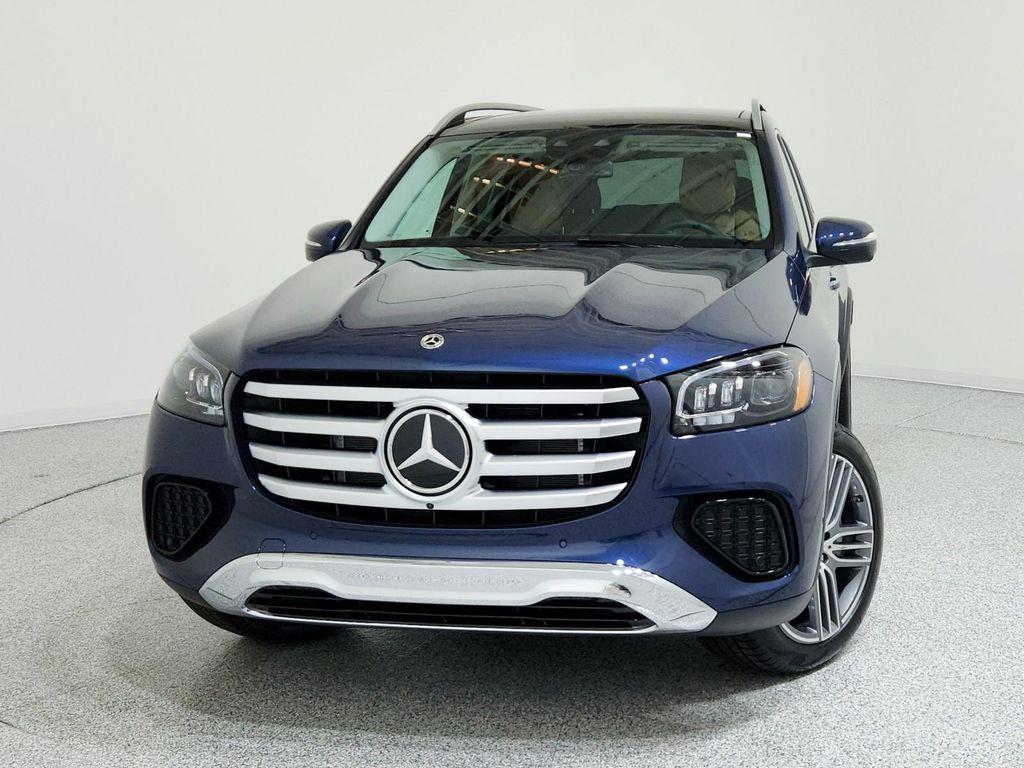 new 2026 Mercedes-Benz GLS 450 car, priced at $99,790