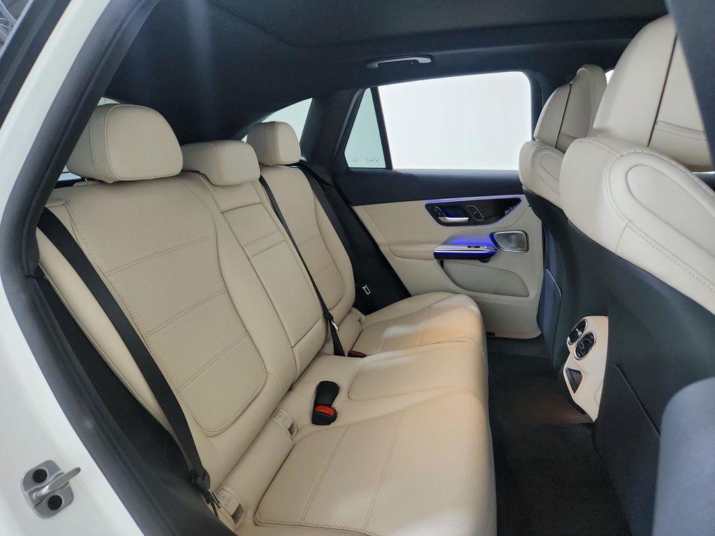 new 2025 Mercedes-Benz GLC 300 car, priced at $54,550
