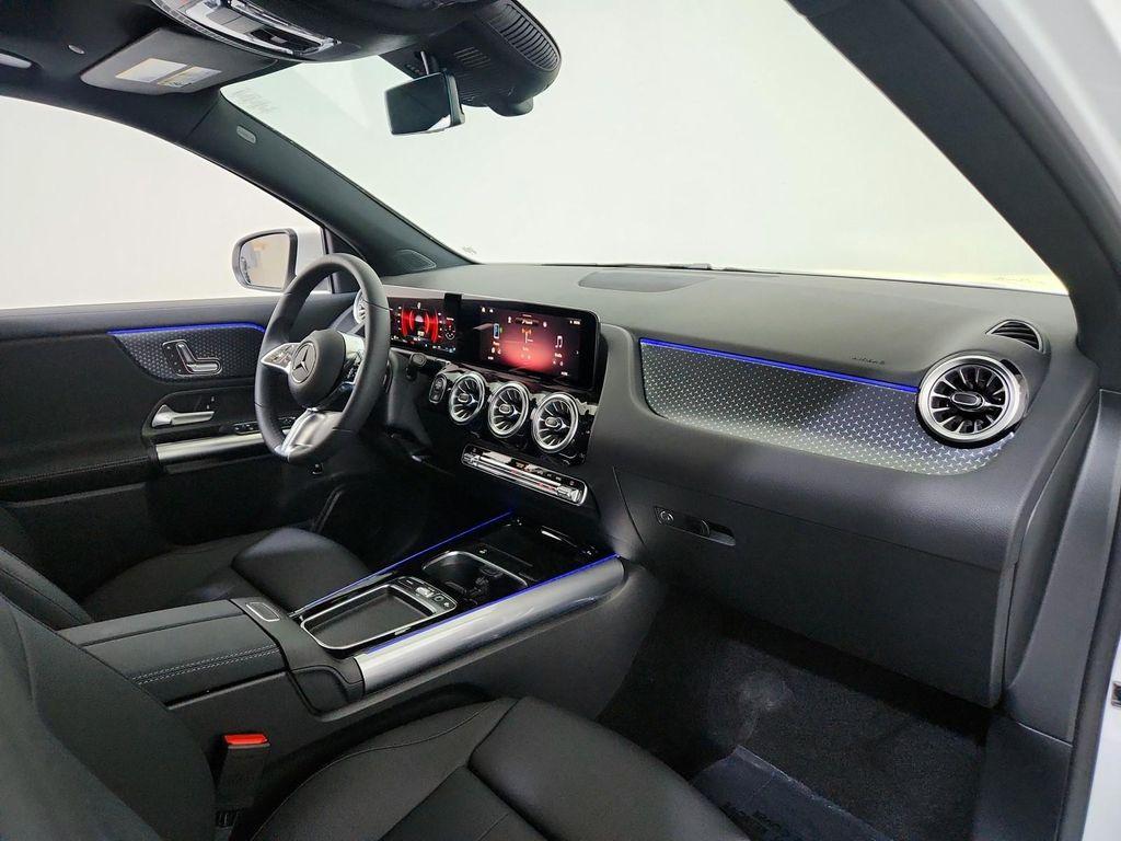 new 2026 Mercedes-Benz GLA 250 car, priced at $46,335