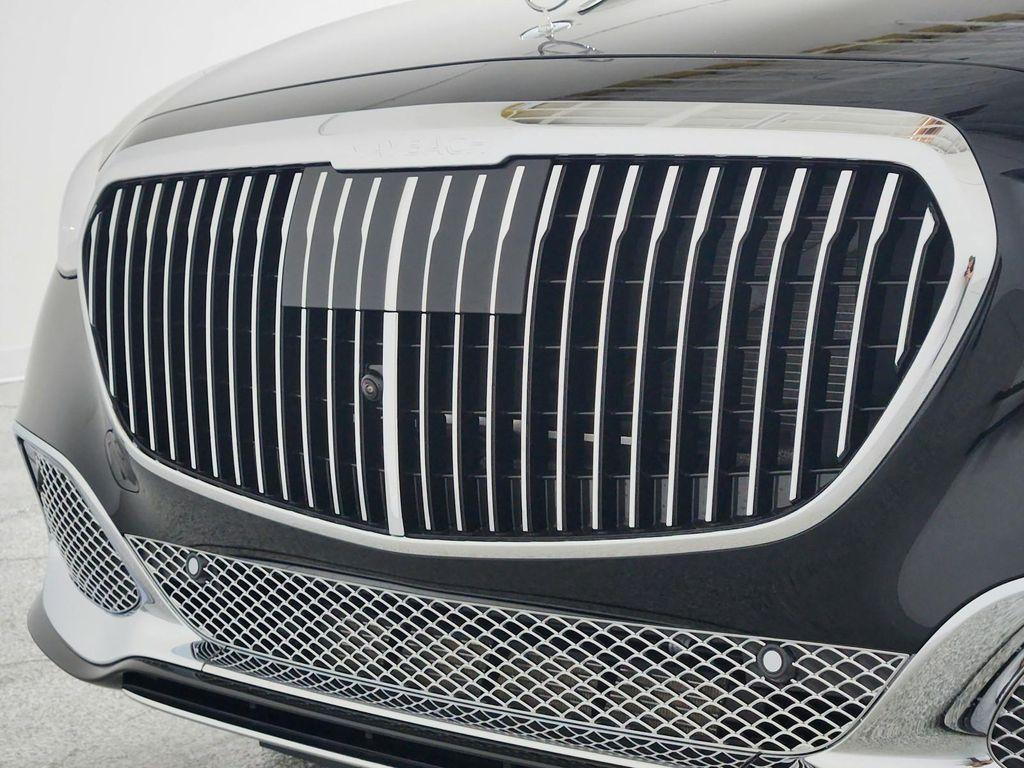 new 2025 Mercedes-Benz Maybach S 680 car, priced at $243,750