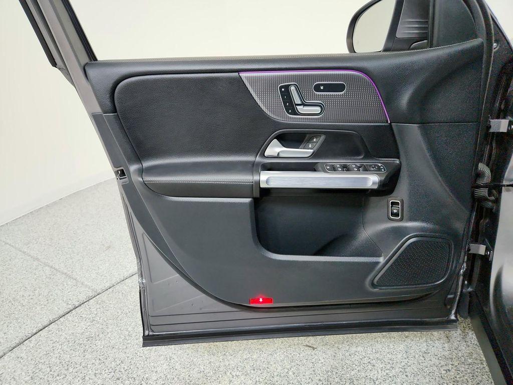 used 2023 Mercedes-Benz GLB 250 car, priced at $25,550