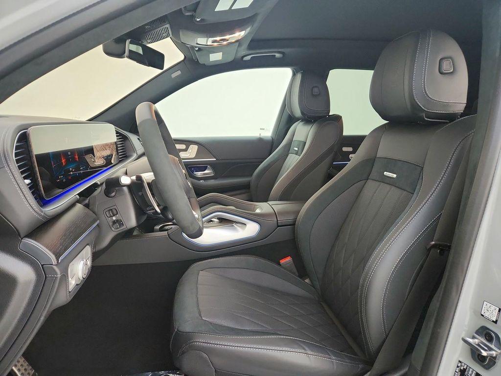 new 2025 Mercedes-Benz AMG GLS 63 car, priced at $162,975