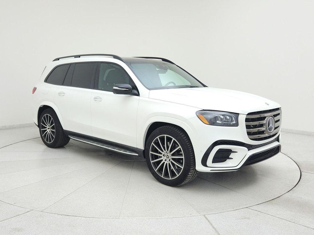 new 2025 Mercedes-Benz GLS 580 car, priced at $119,255