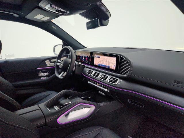 new 2025 Mercedes-Benz GLS 580 car, priced at $119,255