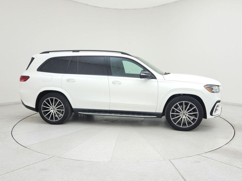 new 2025 Mercedes-Benz GLS 580 car, priced at $119,255